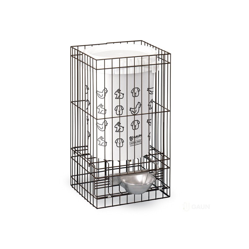 Bebedero de aluminio con depósito 55 litros.
8435039996840